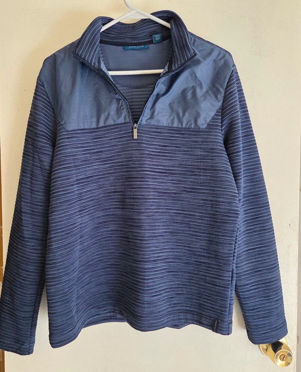 Perry Ellis Men's Motion Nylon Pieced Quarter Zip Pullover Sweater Blue Size M